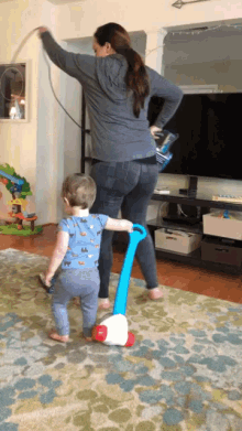 Cass Giammaria Son Cleaning GIF - Cass Giammaria Son Cleaning Busy GIFs