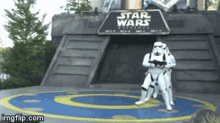 Star Wars Stormtroopers GIF - Star Wars Stormtroopers Dancing GIFs