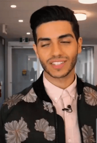 Mena Massoud Cute GIF - Mena Massoud Cute Selfie GIFs