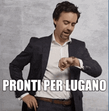 Luca Ravenna Terzo Segreto Di Satira GIF - Luca Ravenna Terzo Segreto Di Satira Forza Italia GIFs