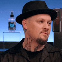 Laughing Joel Madden GIF - Laughing Joel Madden Ink Masters GIFs