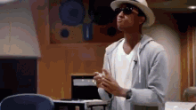 Swoon GIF - Pharrell Williams Swoon Loverboy GIFs
