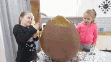 Barry Lewis Whack GIF - Barry Lewis Whack Kinder Egg GIFs