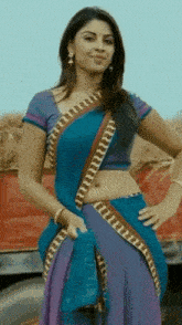 Saree Hot GIF - Saree Hot GIFs