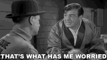 Thats What Has Me Worried Lou Francis GIF - Thats What Has Me Worried Lou Francis Abbott And Costello Meet The Invisible Man GIFs