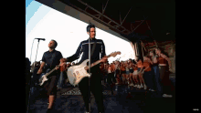 Blink182 All The Small Things GIF - Blink182 All The Small Things Videoclip GIFs