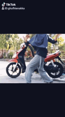 Silly Scooter GIF - Silly Scooter Tiktok GIFs