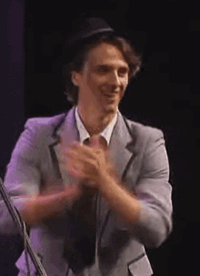 starkid clapping