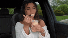 Steph Pappas Wendys GIF - Steph Pappas Wendys Orange Dreamsicle Frosty GIFs
