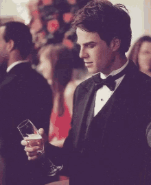 Kol Mikaelson The Originals GIF - Kol Mikaelson The Originals The Cw GIFs