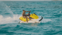 jet skiing a boogie wit da hoodie playa song turn around on vacation