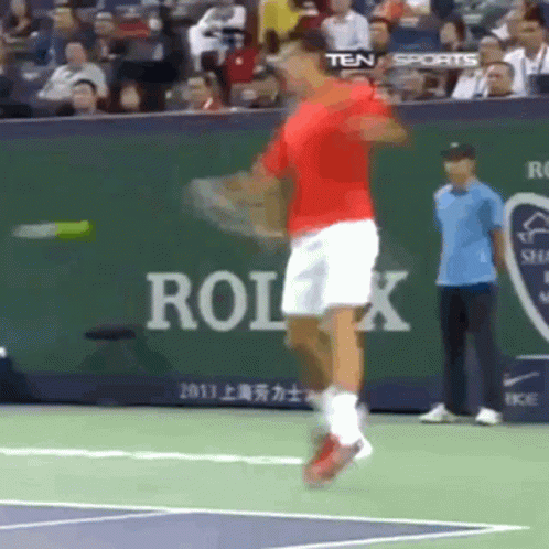 novak-djokovic-off-balance.gif