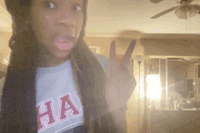 Jos Places Peace Sign GIF - Jos Places Peace Sign GIFs