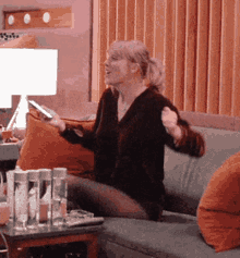 Tanning Taylor Swift GIF - Tanning Taylor Swift Excited GIFs