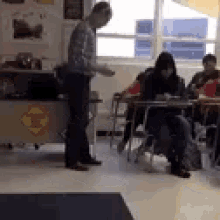 Dancing Teacher GIF - Dancing Teacher Classroom GIFs