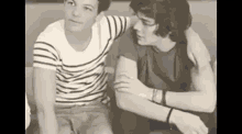 Larry GIF - One Direction Bromance GIFs