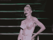 Madonna Fabulous GIF - Madonna Fabulous Express GIFs