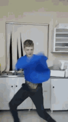 Sweater Funny GIF - Sweater Funny Dance GIFs
