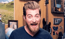 Rhett And Link Rhett James Mc Laughlin GIF - Rhett And Link Rhett James Mc Laughlin Laugh GIFs