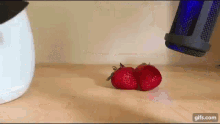 Narpy Uwu GIF - Narpy Uwu Strawberry GIFs