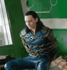 Loki Tom Hiddleston GIF - Loki Tom Hiddleston Embarrassed GIFs