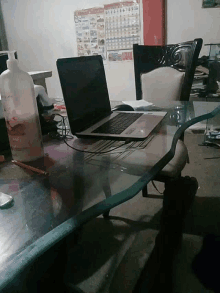 alone office laptop