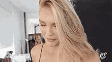Romee Strijd GIF - Romee Strijd - Discover & Share GIFs