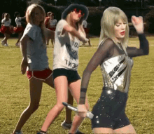 Taylor Swift GIF - Taylor Swift T Swift Dance GIFs