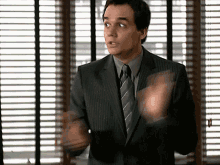 Wagner Moura Paraíso Tropical GIF - Wagner Moura Paraíso Tropical GIFs
