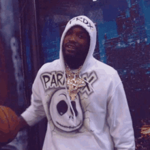 Playing Basketball Meek Mill GIF - Playing Basketball Meek Mill Middle Of It Song GIFs
