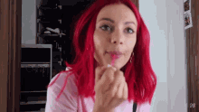 Dianne Buswell Makeup GIF - Dianne Buswell Makeup Lipstick GIFs