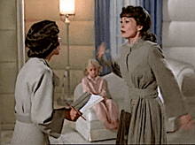 Mommie Dearrest Joan Crawford GIF - Mommie Dearrest Joan Crawford Slap GIFs