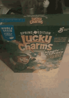 Lucky Charms Cereal GIF - Lucky Charms Cereal Spring Edition Lucky Charms GIFs