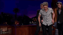 Niall Horan Tattoo Roulette GIF - Niall Horan Tattoo Roulette James Corden GIFs