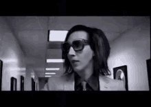 Mm On Howard Stern GIF - Marilyn Manson Howard Stern Show GIFs