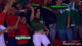 hermosa hincha mexicana