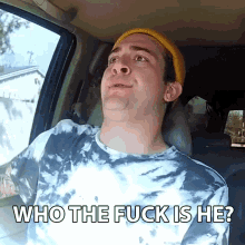 Who The Fuck Is He GIF - Who The Fuck Is He Confusion GIFs