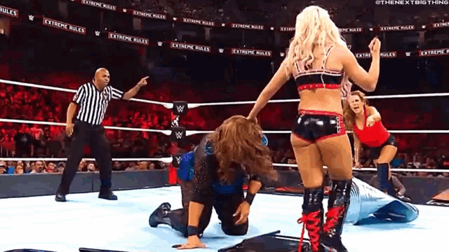 Alexa Bliss Nia Jax GIF - Alexa Bliss Nia Jax WWE - Discover