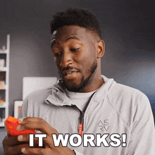 It Works Marques Brownlee GIF - It Works Marques Brownlee It'S Effective GIFs