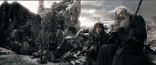 Gandalf Chilled GIF - Beruhige Dich Gandalf Bilbo GIFs