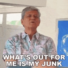 What'S Out For Me Is My Junk Oldgays GIF - What'S Out For Me Is My Junk Oldgays I Want To Skip Dealing With My Junk GIFs