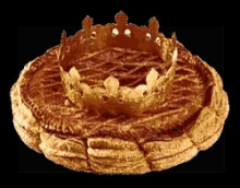 Galette Des Rois Crown GIF - Galette Des Rois Crown Cake GIFs