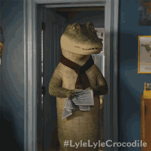 Disappointed Lyle GIF - Disappointed Lyle Lyle Lyle Crocodile GIFs
