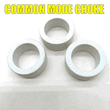 a pair of rubber rings with the words common mode choke on the top