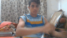 Madhav Flexing Biceps GIF - Madhav Flexing Biceps Triceps GIFs