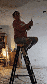 That Ladder Seat Though GIF - That Ladder Seat Though GIFs