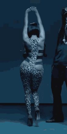Nicki Minaj Beez In The Trap GIF - Nicki Minaj Beez In The Trap GIFs