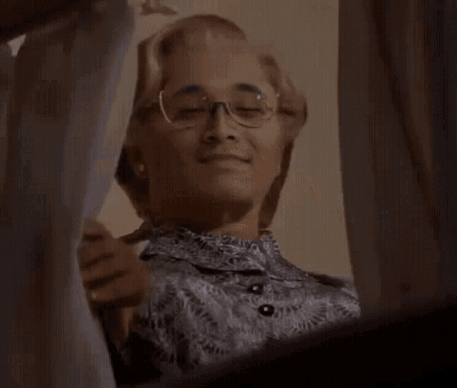 Doubtfire GIF Doubtfire Discover Share GIFs