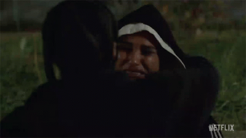 Give Me A Hug Jaq GIF - Give Me A Jaq Top - Discover & Share GIFs