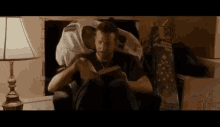 Studying Silverlinings GIF - Studying Silverlinings Playbook GIFs